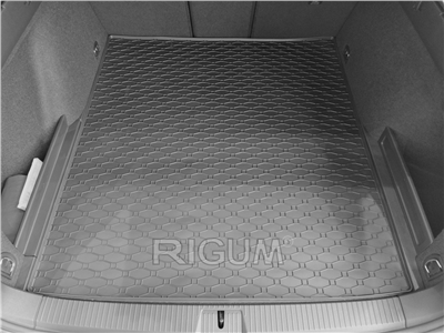 Gumová vana do kufru VW Passat B8 2015-2023 (combi, horní dno)