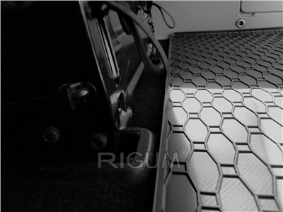 Gumová vana do kufru VW Transporter T5 2003-2015 (L1)