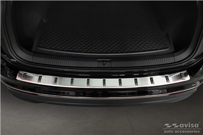 Zesílená ochranná lišta hrany kufru VW Tiguan 2016-2023 (matná)