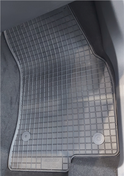 Gumové autokoberce Ford Tourneo Connect 2022- (přední)