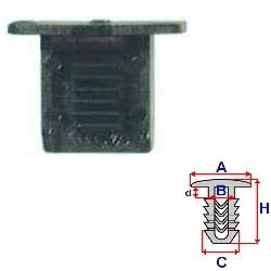 Příchytka plastového krytu kufru