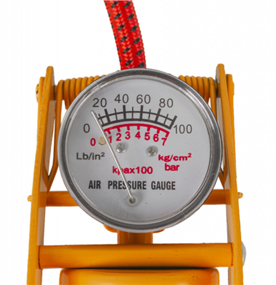 Nožní hustilka s manometrem