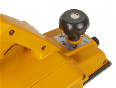 Elektrický hoblík 840 W