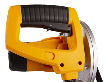 Pokosová pila, 210 mm, 1400 W