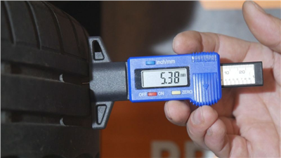 Digitální měřič hloubky dezénu pneumatik 0-25,4mm MAR-POL