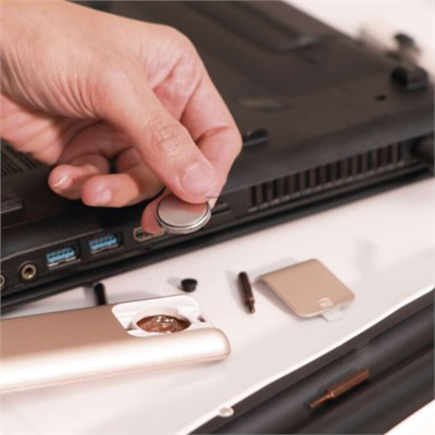 Lithiová knoflíková baterie RAVER CR2032