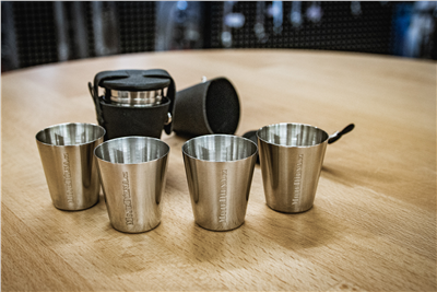 Sada 4 ks nerezových panáků 