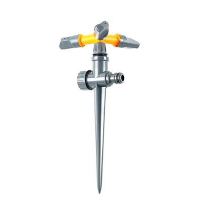 Zavlažovač hrotový, rotační 3 ramenný