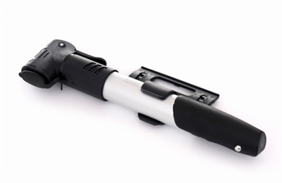 KD11820, Pumpa na kolo