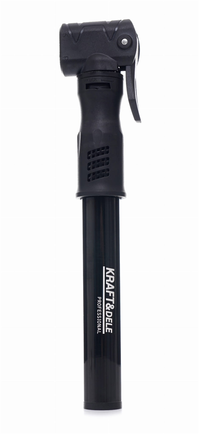 KD11821, Pumpa na kolo