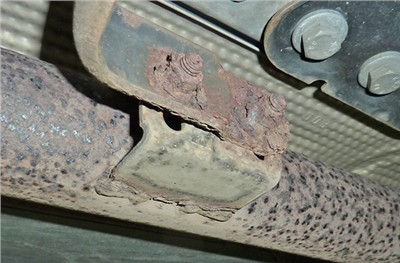 HJS 82 13 4315 EAN: 4012588390691.