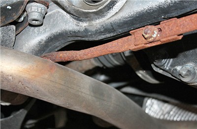 HJS 82 13 4355 EAN: 4012588398215.