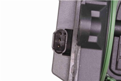 VAICO V20-2260 EAN: 4046001646980.