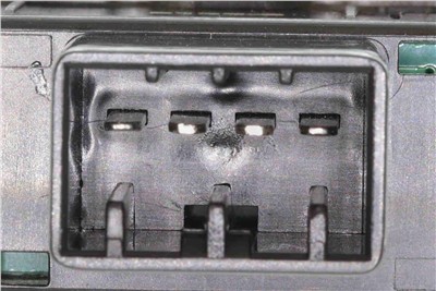 VEMO V24-73-0081 Číslo výrobce: 1102815.