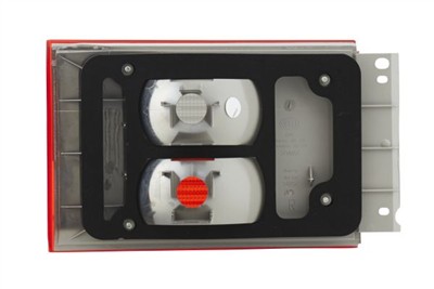 HELLA 9EL 964 542-021 Číslo výrobce: E1 1061. EAN: 4082300157215.