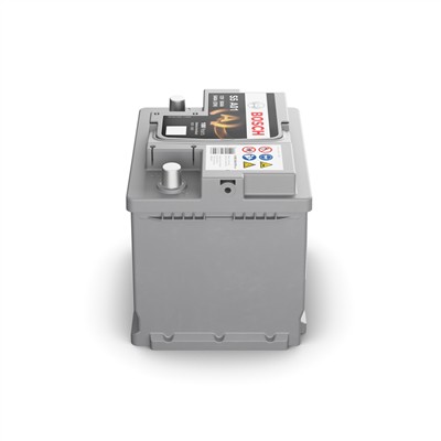 BOSCH 0 092 S5A 010 Číslo výrobce: 12V 50AH 540A.