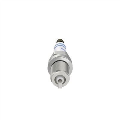 BOSCH 0 242 236 668 Číslo výrobce: FR 7 KII 332 S. EAN: 4047025756419.