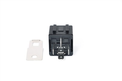 BOSCH 0 986 AH0 605 EAN: 4047025325639.