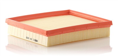 MANN-FILTER C 24 025 EAN: 4011558028213.