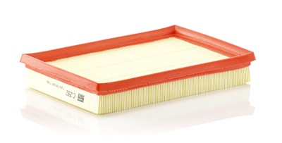 MANN-FILTER C 2562 EAN: 4011558113902.