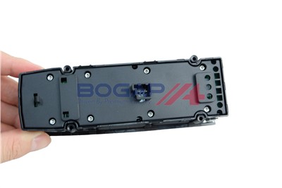 BOGAP C7339105 Číslo výrobce: 85365019900. EAN: 4251789138781.