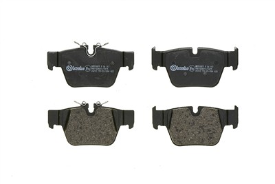 BREMBO P 06 117 EAN: 8020584118542.