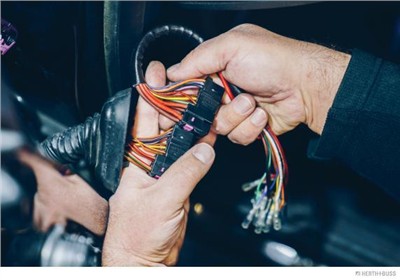 HERTH+BUSS ELPARTS 51277198 Číslo výrobce: RepCab. EAN: 4026736416096.